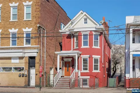 344 Market St, Perth Amboy, NJ 08861