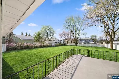 Exterior - 219 Farview Ave, Paramus, NJ 07652 photo 3 of 4