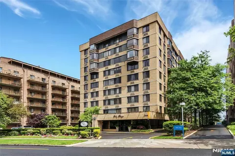 344 Prospect #9G, Hackensack, NJ 07601