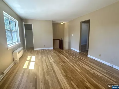 460 Heath Pl #48, Hackensack, NJ 07601 photo 2