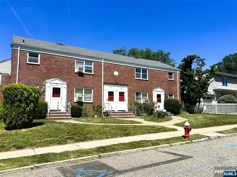 460 Heath Pl #48, Hackensack, NJ 07601 photo 10