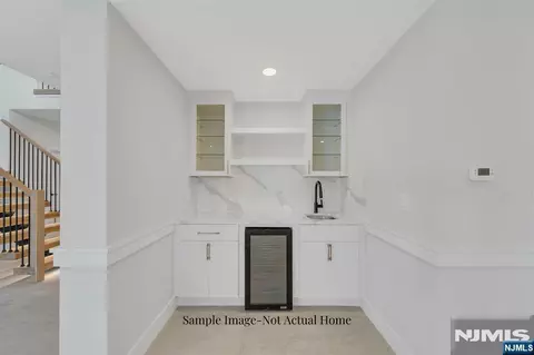 Entry Way - 308 Haywood Dr, Paramus, NJ 07652 photo 4 of 4