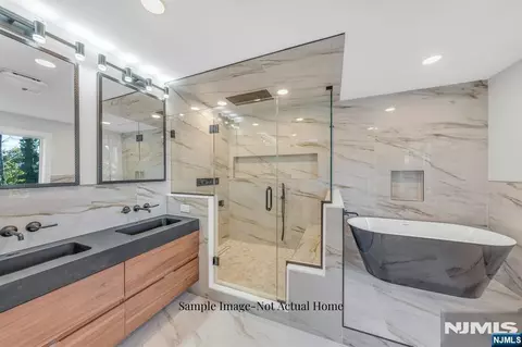 Bath - 308 Haywood Dr, Paramus, NJ 07652 photo 1 of 1
