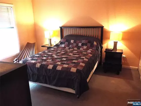 Bedroom - 189 Forest Ave #307, Paramus, NJ 07652 photo 1 of 5