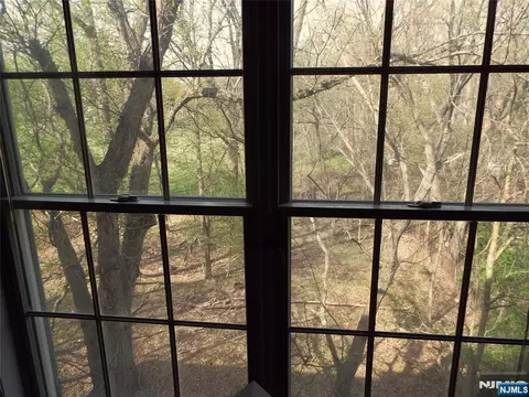 Other - 189 Forest Ave #307, Paramus, NJ 07652 photo 6 of 12