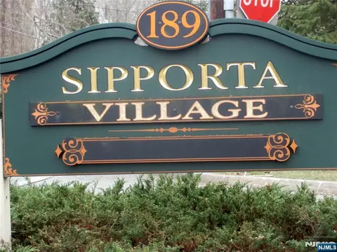 Other - 189 Forest Ave #307, Paramus, NJ 07652 photo 1 of 12