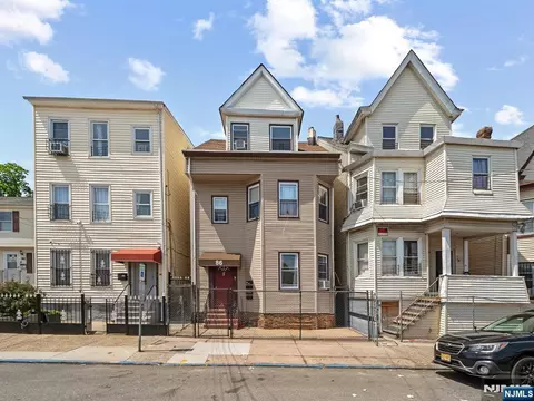 86 Pennington St, Paterson, NJ 07501
