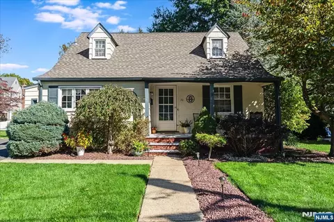 20 Remington Rd, Fair Lawn, NJ 07410