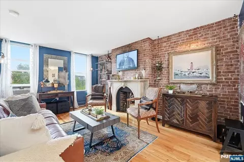 77 Garden St #5, Hoboken, NJ 07030