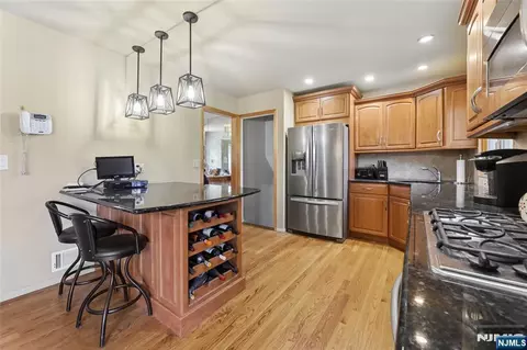 Kitchen - 35 Robin Rd, Wayne, NJ 07470 photo 2 of 3