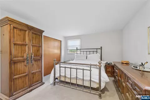 Bedroom - 35 Robin Rd, Wayne, NJ 07470 photo 3 of 6