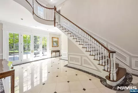 Entry Way - 366 E Madison Ave, Cresskill, NJ 07626 photo 1 of 7