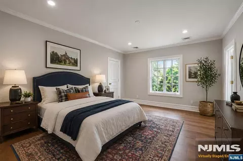 Bedroom - 366 E Madison Ave, Cresskill, NJ 07626 photo 3 of 5