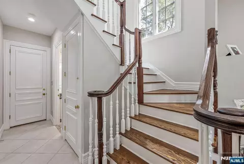 Entry Way - 366 E Madison Ave, Cresskill, NJ 07626 photo 7 of 7