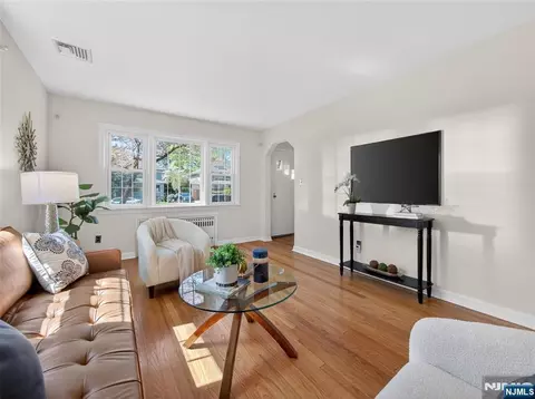 Living - 832 Summit Ave, Hackensack, NJ 07601 photo 1 of 5