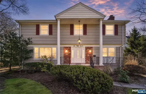 657 Lincoln Ave, Glen Rock, NJ 07452