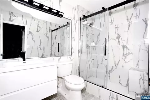 770 Anderson Ave #5F, Cliffside Park, NJ 07010