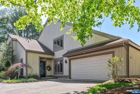 400 Bromley Pl # C, Wyckoff, NJ 07481