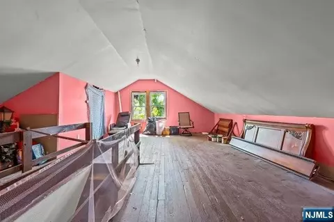 Entry Way - 44 Scheerer Ave, Newark, NJ 07112 photo 7 of 7