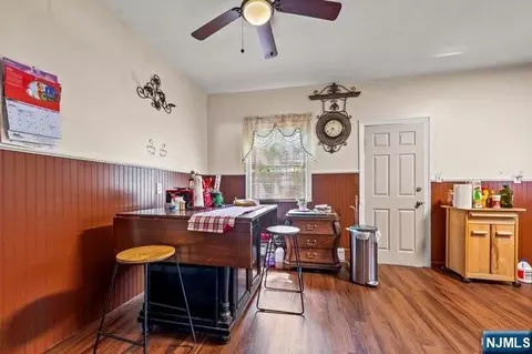 Entry Way - 44 Scheerer Ave, Newark, NJ 07112 photo 4 of 7