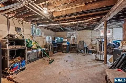 Other - 44 Scheerer Ave, Newark, NJ 07112 photo 3 of 8
