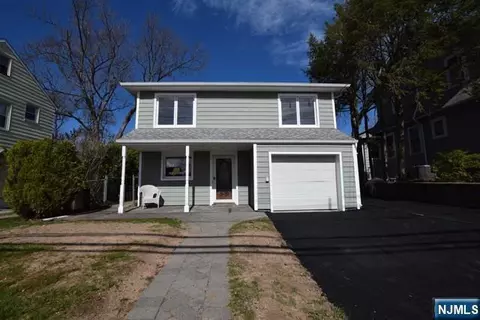 16-19 11th St, Fair Lawn, NJ 07410