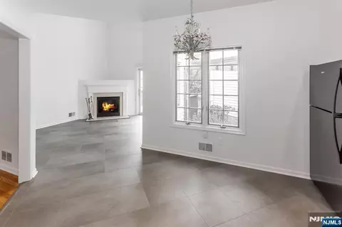 1108 Smith Manor Blvd #55, West Orange, NJ 07052