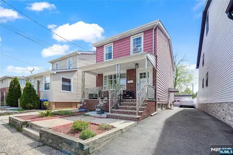 728 Devon St, Kearny, NJ 07032 photo 1
