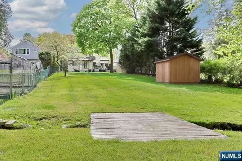 Exterior - 405 Terhune Ave, Paramus, NJ 07652 photo 13 of 13