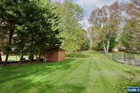 Exterior - 405 Terhune Ave, Paramus, NJ 07652 photo 9 of 13