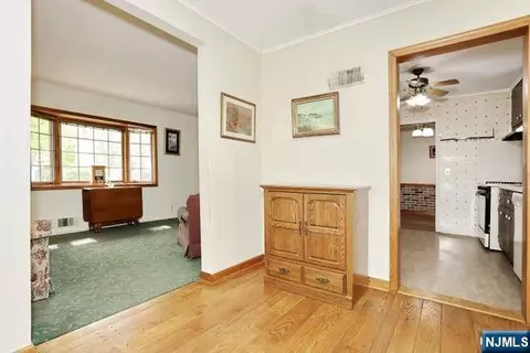 Entry Way - 405 Terhune Ave, Paramus, NJ 07652 photo 4 of 6
