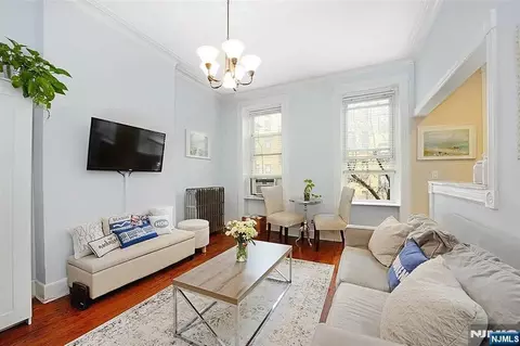 1228 Park Ave #3F, Hoboken, NJ 07030