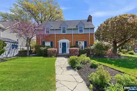 306 Concord Dr, Maywood, NJ 07607