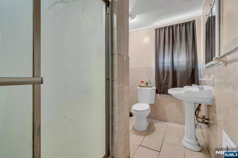 Bath - 297 Hamilton Pl, Hackensack, NJ 07601 photo 1 of 3