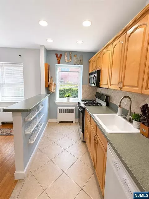 Kitchen - 241 Johnson Ave #M2, Hackensack, NJ 07601 photo 1 of 2