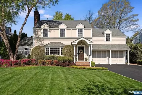 282 Forest Ave, Glen Ridge, NJ 07028