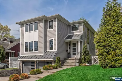 67 Westervelt Pl, Cresskill, NJ 07626