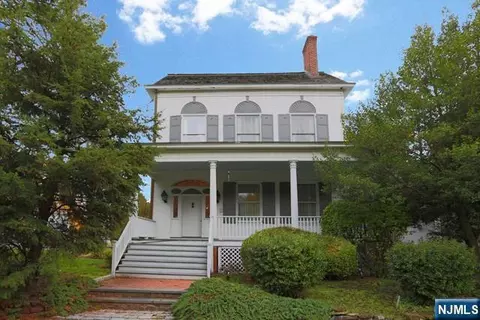 Exterior - 218 Paramus Rd, Paramus, NJ 07652 photo 1 of 3