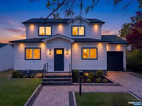 75 Katherine Ave, Clifton, NJ 07012