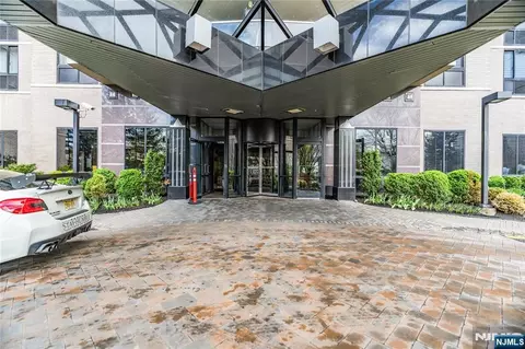 1512 Palisade Ave #20H, Fort Lee, NJ 07024