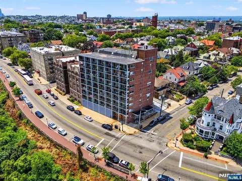 899 Boulevard E #4O, Weehawken, NJ 07086