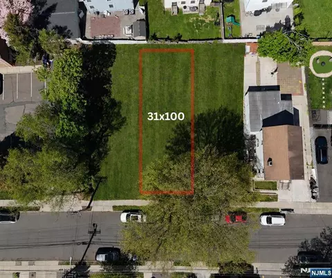 85 Ralph St, Belleville, NJ 07109
