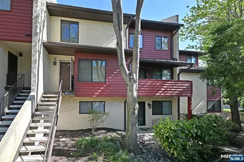 101 River Rd #B3, Nutley, NJ 07110