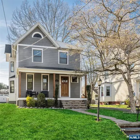 309 Maple Ave, Oradell, NJ 07649