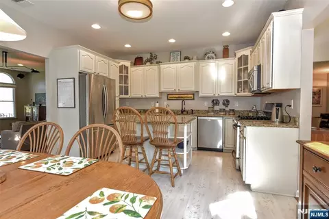 Kitchen - 540 Burlington St, Paramus, NJ 07652 photo 1 of 3