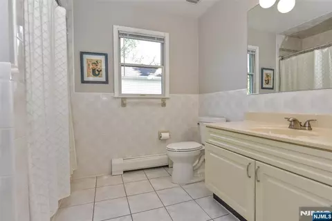 Bath - 540 Burlington St, Paramus, NJ 07652 photo 3 of 3