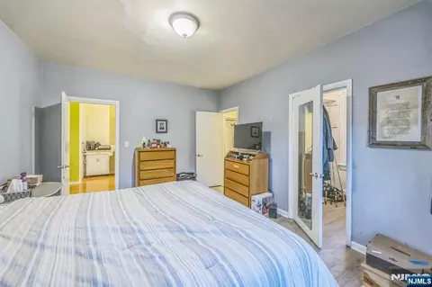 Bedroom - 20 Maple Ave, Springfield, NJ 07081 photo 2 of 3
