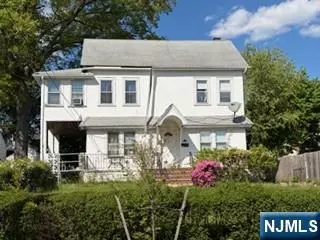 177 Lake St, Englewood, NJ 07631