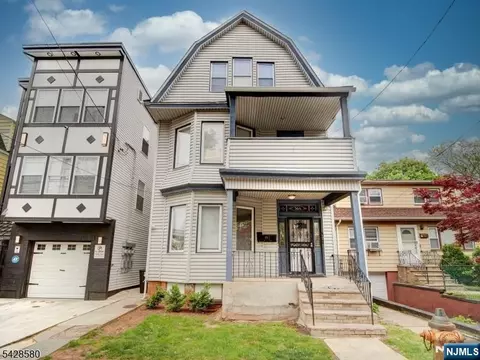 564 Sanford Ave, Newark, NJ 07106