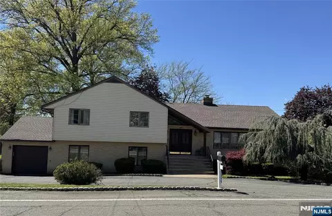 468 Lackawanna Ave, Woodland Park, NJ 07424